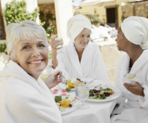 Frauen machen Wellness